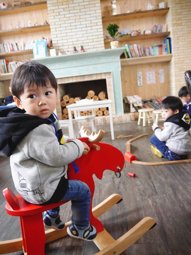 │宜蘭。冬山鄉│71度N庭園咖啡廳。夢幻Tiffany藍歐式洋房親子餐廳