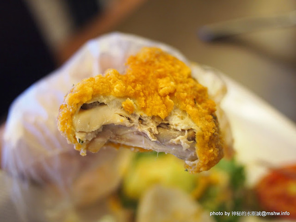 雙魚2次方(一中店):【食記】台中雙魚2次方創意漢堡.義大利麵一中店@北區一中街夜市商圈 : 一試成主顧的美味手工漢堡排,來台中沒吃過就遜掉了!