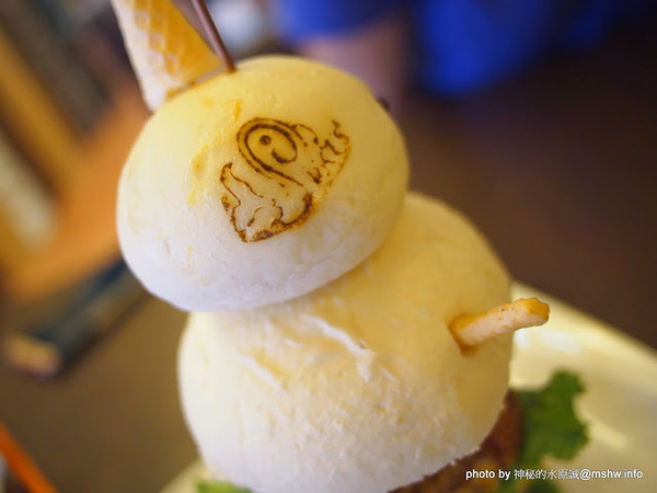 雙魚2次方(一中店):【食記】台中雙魚2次方創意漢堡.義大利麵一中店@北區一中街夜市商圈 : 一試成主顧的美味手工漢堡排,來台中沒吃過就遜掉了!