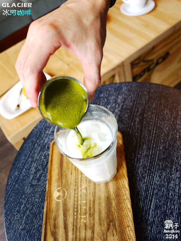 Glacier Coffee Roasters 冰河咖啡:冰河咖啡,宛如在小木屋裡喝著手沖咖啡!!