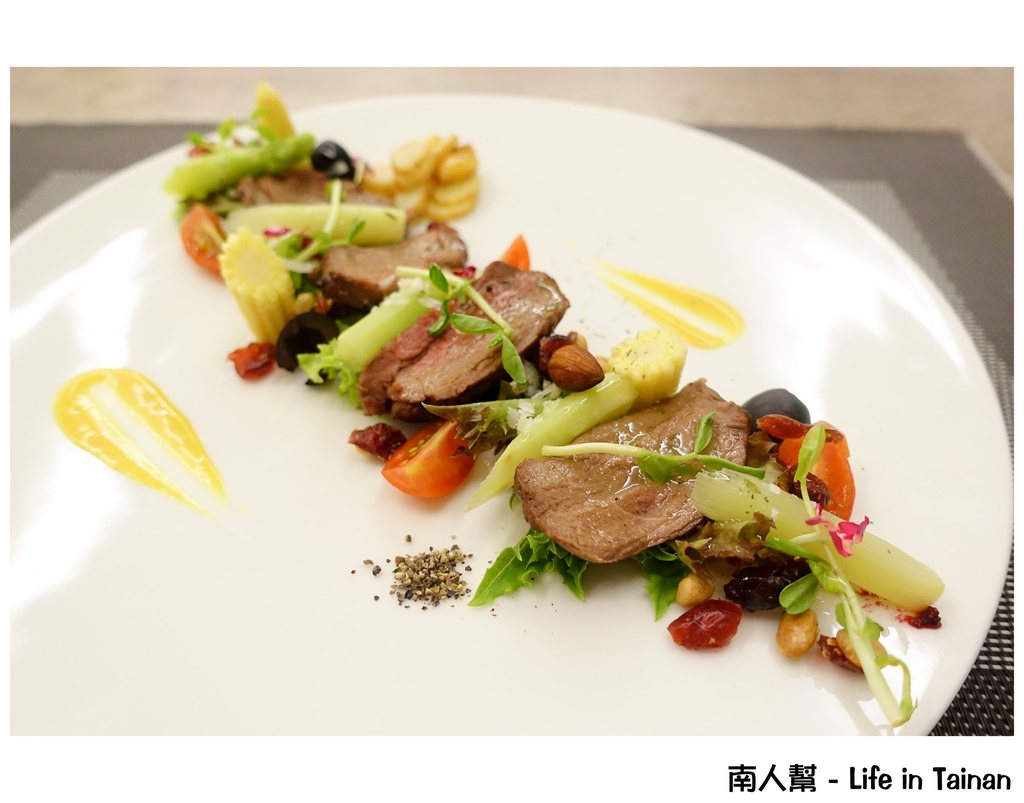 鈺通大飯店&樂朋義法廚房