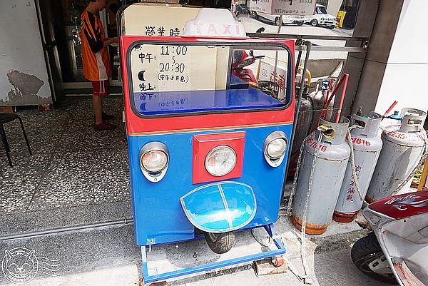 泰小葉泰國米粉湯專賣店:※ 泰小葉泰國米粉湯專賣店 ※【星羽是吃貨-台中】一個因為喜歡成就的夢想,平價美味料多實在,特製醬料碰撞美妙新滋味~(文末有好康)