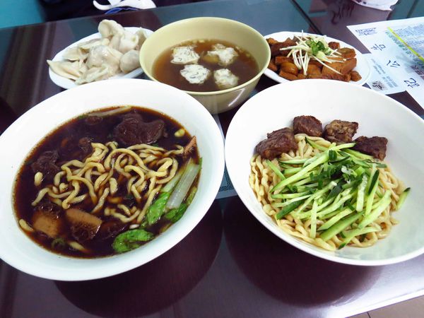 【高雄】老魯記麵食館-品嚐食材原始的美味