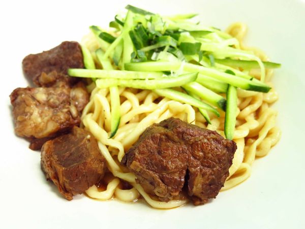 【高雄】老魯記麵食館-品嚐食材原始的美味