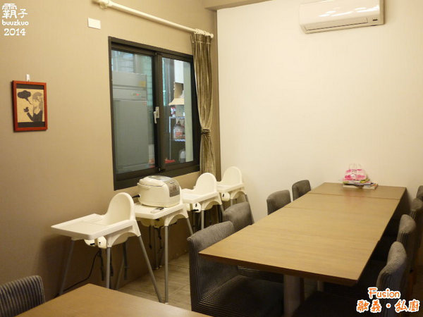 Fusion 融義.私廚：隱藏在巷弄內的義法料理「Fusion融義‧私廚」，海大蝦跟鱸魚好威~