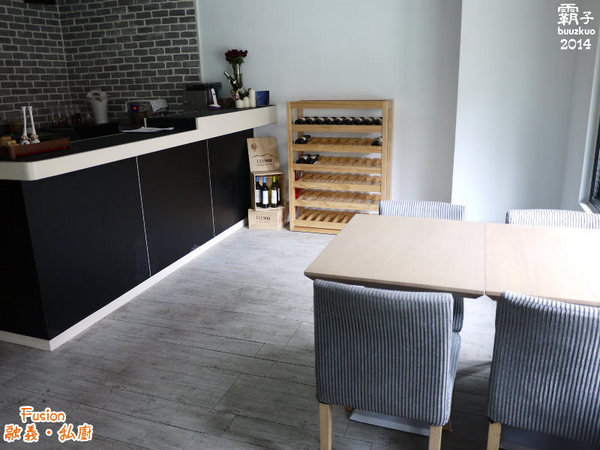 Fusion 融義.私廚：隱藏在巷弄內的義法料理「Fusion融義‧私廚」，海大蝦跟鱸魚好威~