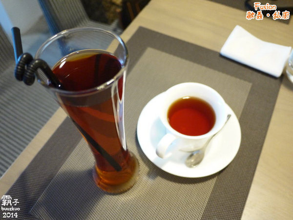 Fusion 融義.私廚：隱藏在巷弄內的義法料理「Fusion融義‧私廚」，海大蝦跟鱸魚好威~