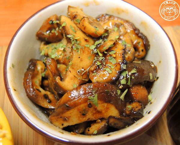 Tutti Cafe圖比咖啡創意早午餐(敦北):呷飽祙【台北松山・Tutti Café(敦北店)】副店長是大明星