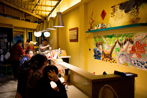 小丰川：[台南]老店新意 在地人才知道的傳統溫暖麵館 小丰川