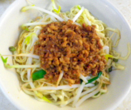 木柵米粉湯：『木柵米粉湯』好料吃不厭˙蘿蔔、綜合煎ㄧ級棒