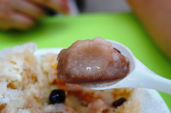 鉅大自助冰城：30年剉冰老店【 鉅大自助冰城】