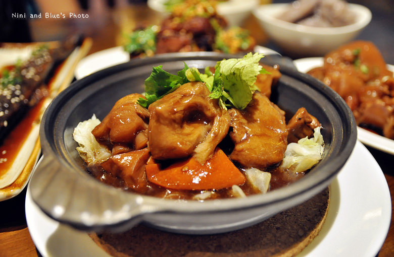 新唐人御品豬腳10