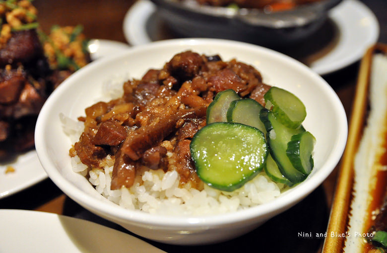 新唐人御品豬腳13