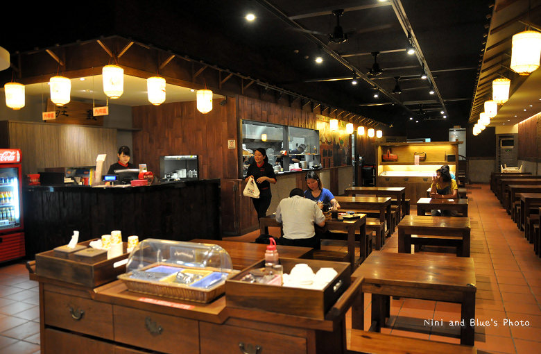 新唐人御品豬腳03