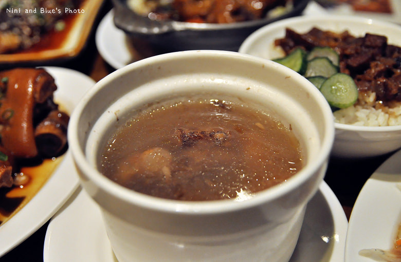 新唐人御品豬腳21