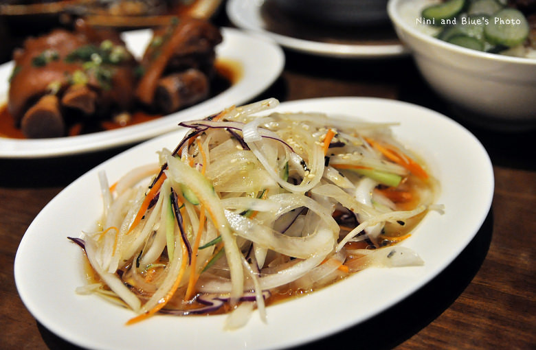 新唐人御品豬腳19