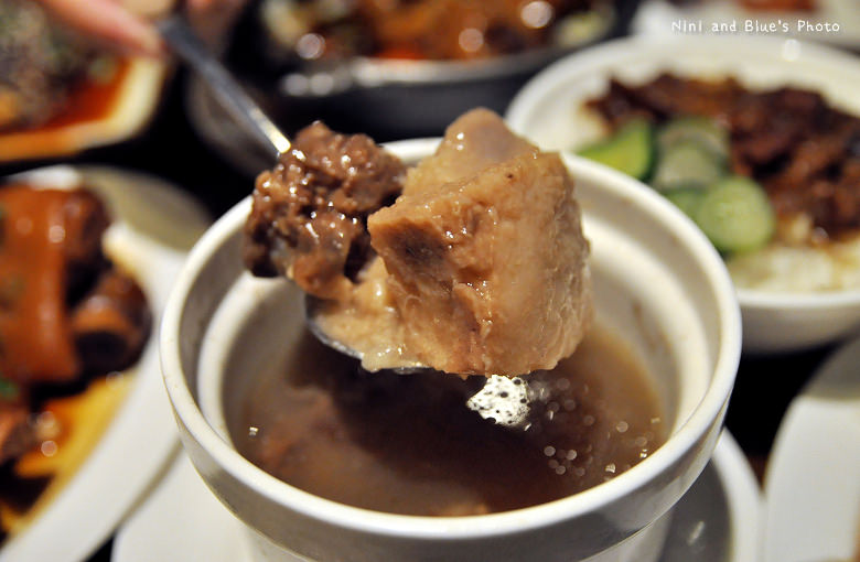 新唐人御品豬腳22