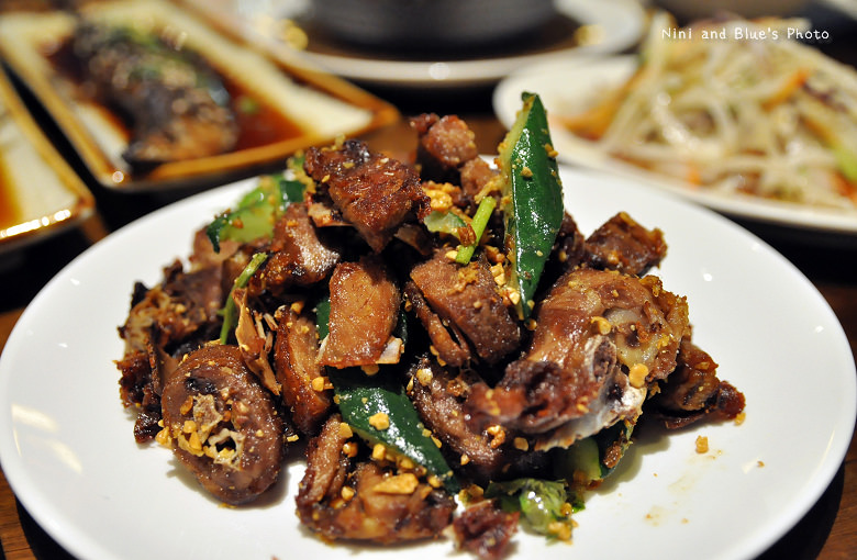 新唐人御品豬腳16