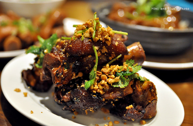 新唐人御品豬腳07