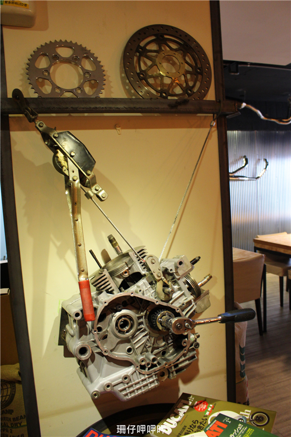 Traveling Time旅行食光：Traveling Time旅行食光✪重機×工業風×異國美食~103.08.29