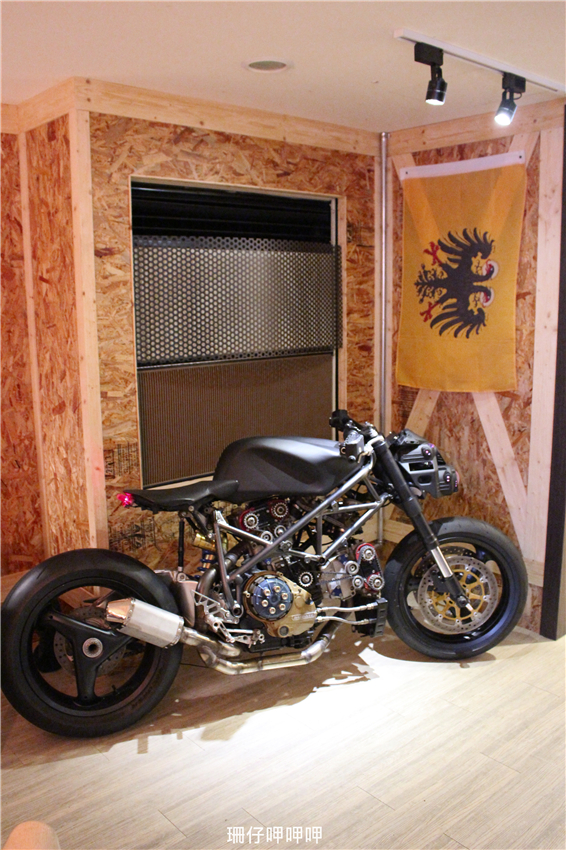 Traveling Time旅行食光：Traveling Time旅行食光✪重機×工業風×異國美食~103.08.29