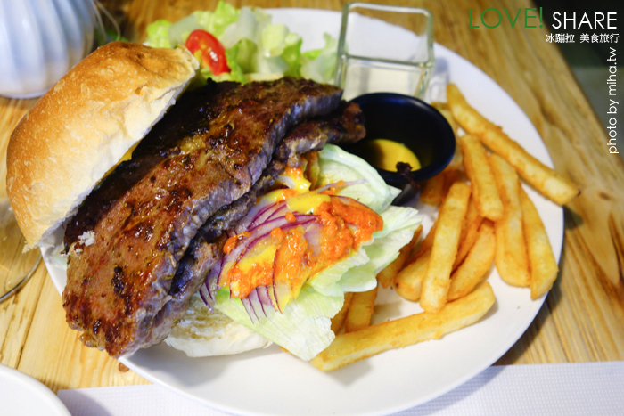 台中聚餐餐廳,重機餐廳,旅行食光