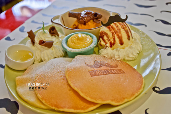 HUZI Cafe鬍子煎餅:台南 中西區.早午餐+下午茶+日租套房 HUZI CAFE鬍子煎餅