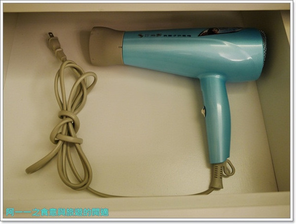 Q摩登：台中住宿 Q摩登商務套房～PS4/Wii U讓你玩不完