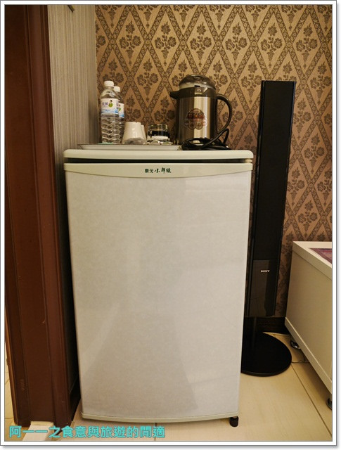 Q摩登：台中住宿 Q摩登商務套房～PS4/Wii U讓你玩不完