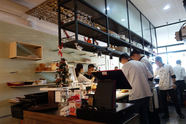 Mmm Brunch：Mmm Brunch (二訪) 早午餐 用心推介 手做漢堡 班尼迪克蛋