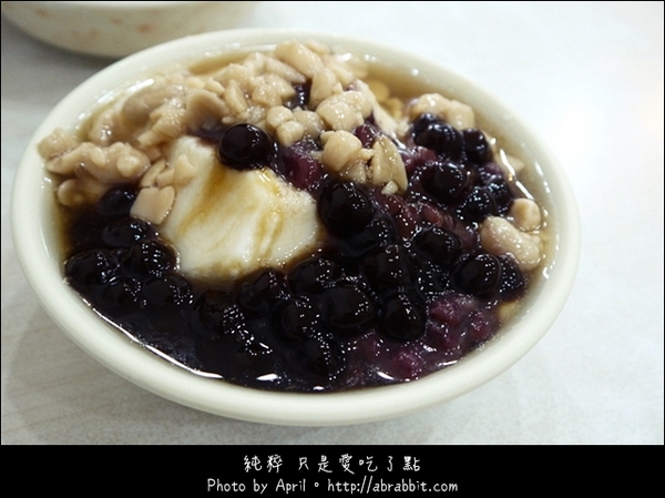 美村豆花：[台中]美村豆花–加冰加糖水不用錢啊！@SOGO 西區