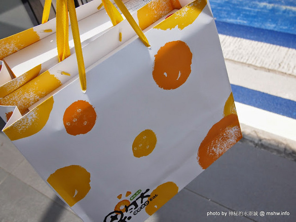 果然good eat：【食記】台中帝元果然系列鳳梨酥伴手禮-盒裡乾坤與分享好物@神岡 : 手工製作,令人印象深刻的酸甜口感…好吃!