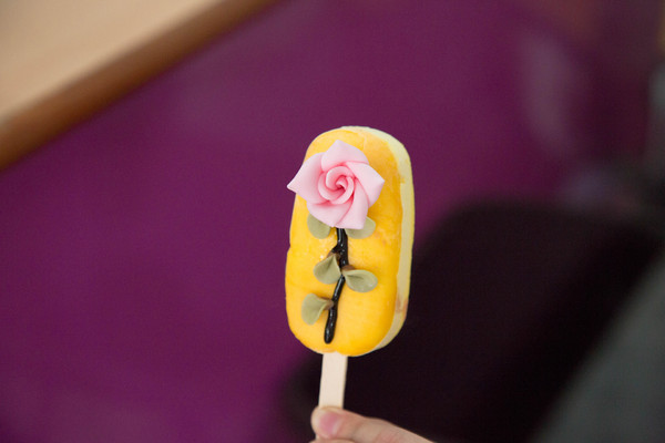 吉樂菓義式冰淇淋雪糕：[台南]安平 新鮮水果製成 精緻雕花 食尚玩家推薦 吉樂菓義式冰淇淋雪糕