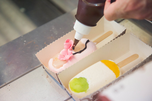 吉樂菓義式冰淇淋雪糕：[台南]安平 新鮮水果製成 精緻雕花 食尚玩家推薦 吉樂菓義式冰淇淋雪糕