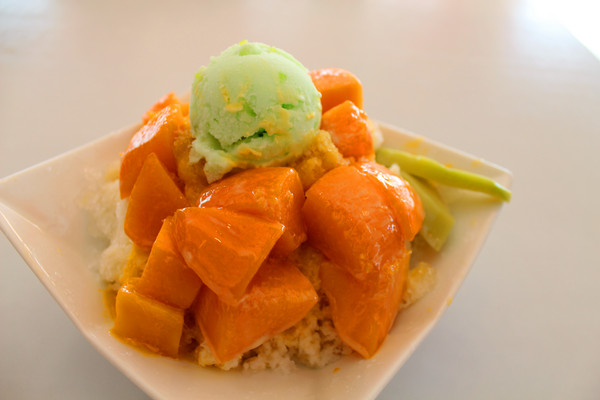 玉井農會芒果冰館：[台南]玉井芒果冰大車拼 農會芒果冰館