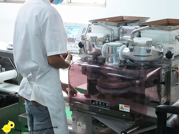 【三重】天得土鳳梨酥-真材實料+3D立場展(三和國中捷運站二號出口)