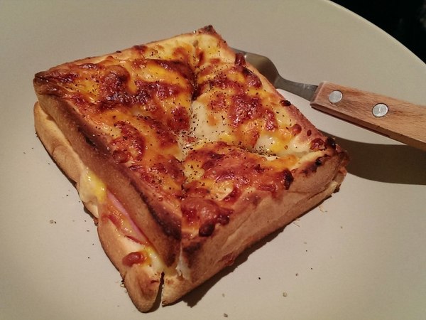 7finedays創意果汁店:《台北》7 finedays│輕食概念果汁吧~低負擔鮮嫩漢堡排@科技大樓站