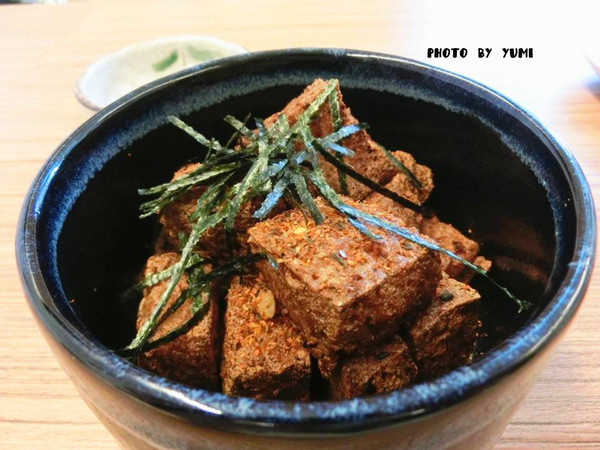 食茶父子:【邀稿】高cp值!簡單就是人間美味~紅燒牛腩定食及雞腿排咖哩飯大獲我心@食茶父子