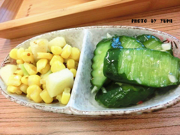 食茶父子:【邀稿】高cp值!簡單就是人間美味~紅燒牛腩定食及雞腿排咖哩飯大獲我心@食茶父子