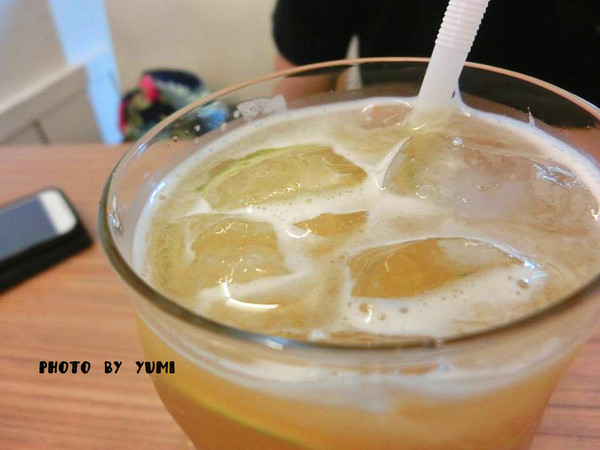 食茶父子:【邀稿】高cp值!簡單就是人間美味~紅燒牛腩定食及雞腿排咖哩飯大獲我心@食茶父子