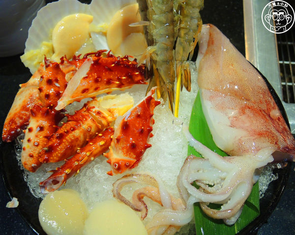 八田帝王蟹燒烤:呷飽祙【台北中山・八田頂級帝王蟹燒烤吃到飽】高級食材不怕你吃