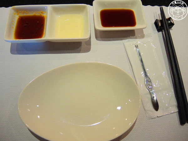 八田帝王蟹燒烤:呷飽祙【台北中山・八田頂級帝王蟹燒烤吃到飽】高級食材不怕你吃