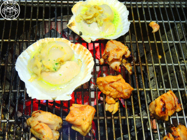 八田帝王蟹燒烤:呷飽祙【台北中山・八田頂級帝王蟹燒烤吃到飽】高級食材不怕你吃