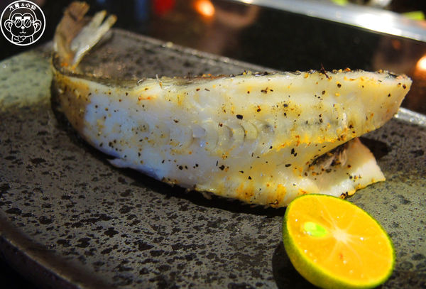 八田帝王蟹燒烤:呷飽祙【台北中山・八田頂級帝王蟹燒烤吃到飽】高級食材不怕你吃