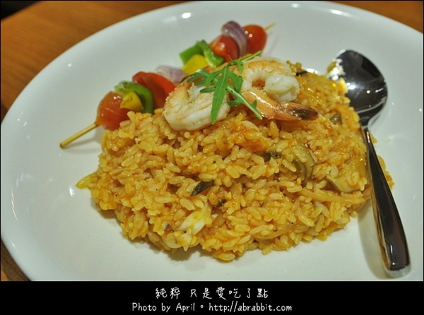 豆子咖啡逢甲店：[台中]豆子咖啡餐廳 逢甲店–早午餐、中餐、下午茶、晚餐都有@逢甲 福星北路