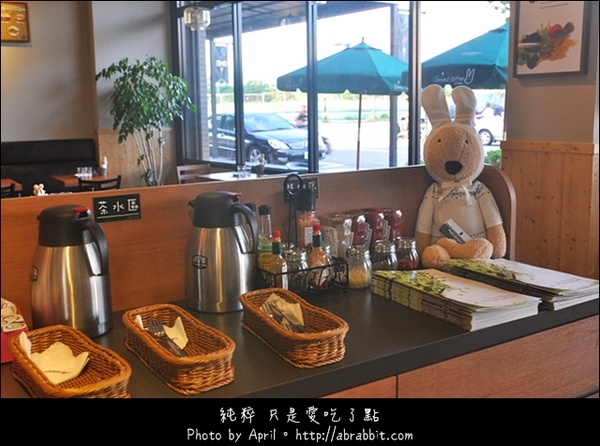 豆子咖啡逢甲店：[台中]豆子咖啡餐廳 逢甲店–早午餐、中餐、下午茶、晚餐都有@逢甲 福星北路