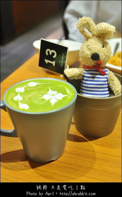 豆子咖啡逢甲店：[台中]豆子咖啡餐廳 逢甲店–早午餐、中餐、下午茶、晚餐都有@逢甲 福星北路