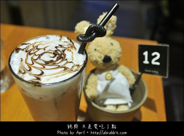 豆子咖啡逢甲店：[台中]豆子咖啡餐廳 逢甲店–早午餐、中餐、下午茶、晚餐都有@逢甲 福星北路