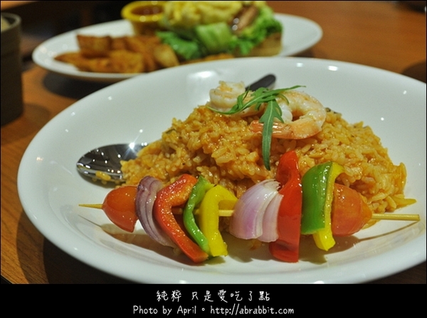 豆子咖啡逢甲店：[台中]豆子咖啡餐廳 逢甲店–早午餐、中餐、下午茶、晚餐都有@逢甲 福星北路