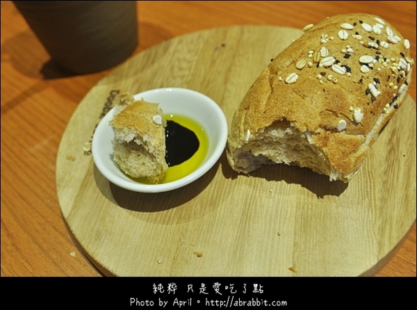 豆子咖啡逢甲店：[台中]豆子咖啡餐廳 逢甲店–早午餐、中餐、下午茶、晚餐都有@逢甲 福星北路